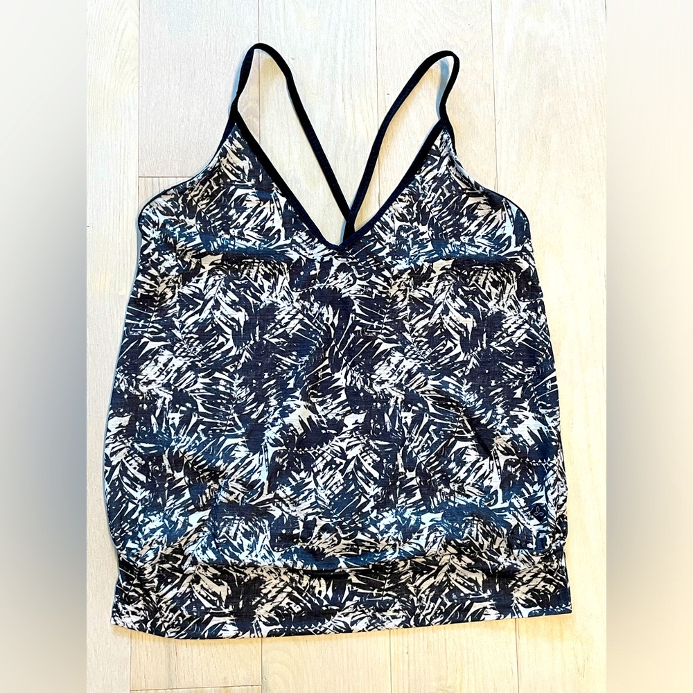 Prana Tank Top w/ open back (please see photos) Size S
